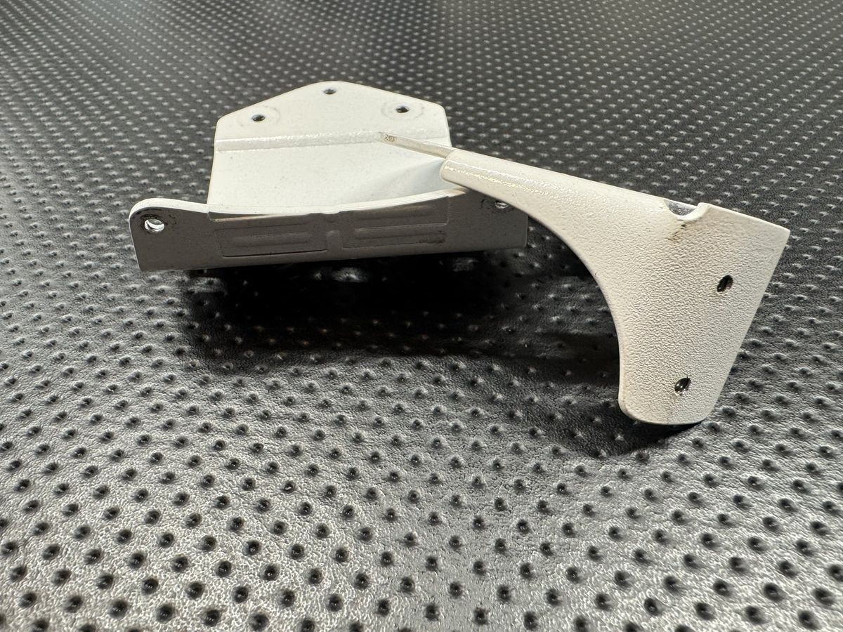 Vintage Team Associated Electrics (AE) RC10 Tub Chassis White w/ AE Nose Plate photo 9