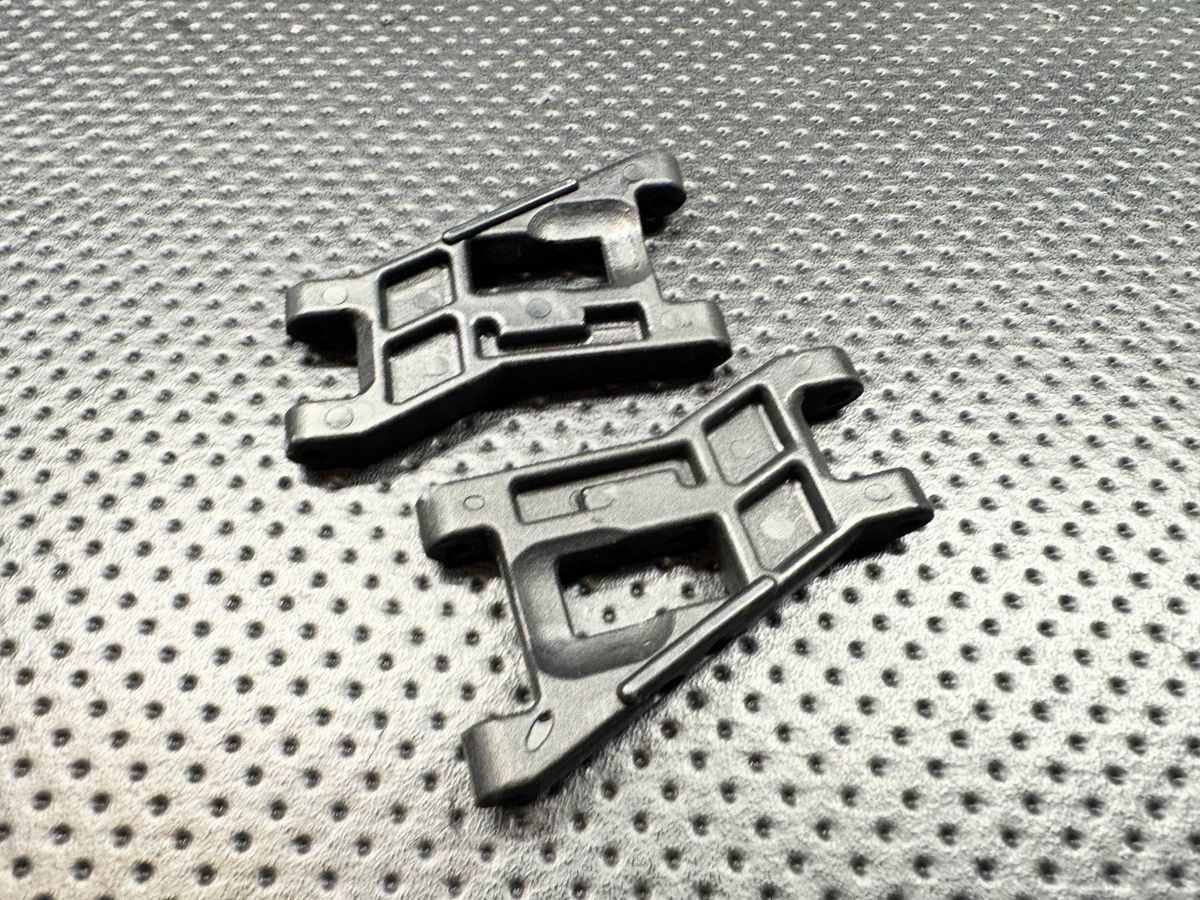 Vintage Custom RC10 Rear Bulkhead and Arms, Shaved and Lightened photo 6