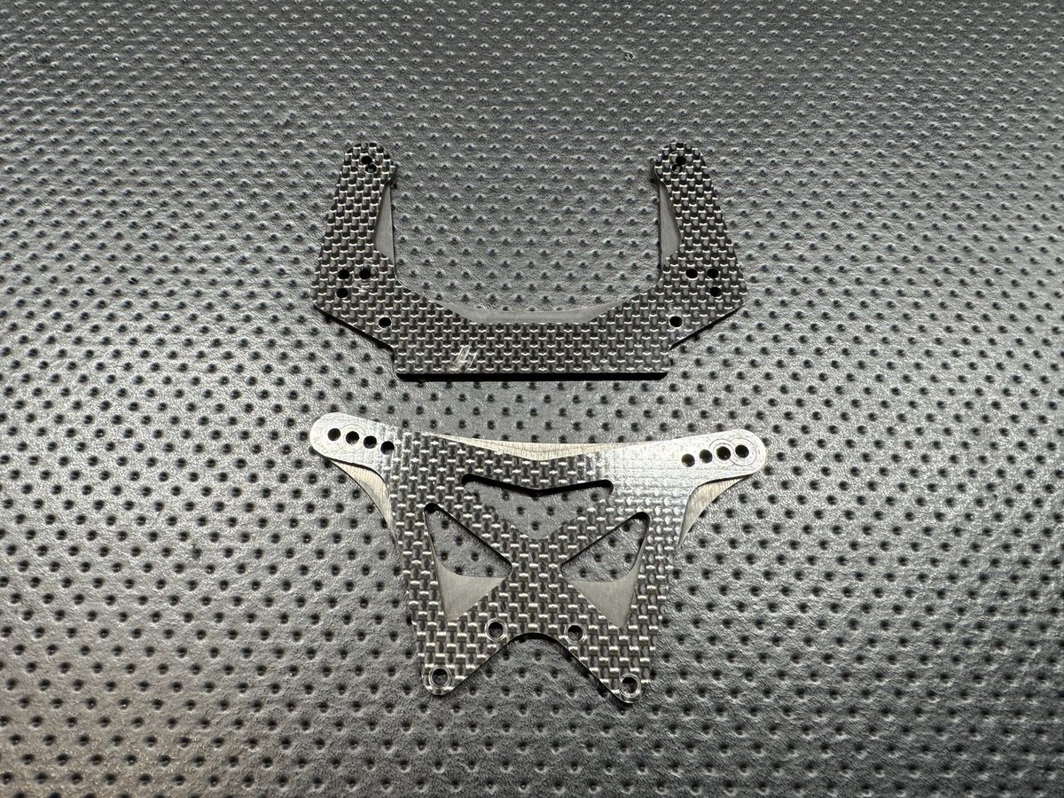 Vintage JConcepts #2302 / #2303 RC10 Classic Carbon Fiber Shock Towers F/R