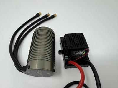 Axial Yeti XL Vanguard XL 2200KV AXI31092 Brushless Motor ESC Combo Takeout